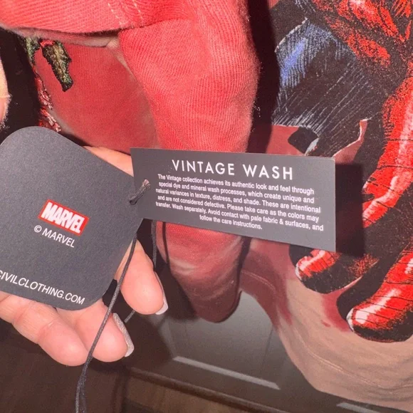 Civil Regime Rose MARVEL SPIDER-MAN Med hoodie new! - Picture 4 of 7